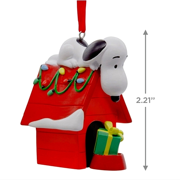 Peanuts Snoopy on Holiday Doghouse Hallmark Christmas Tree Ornament - Picture 6 of 16